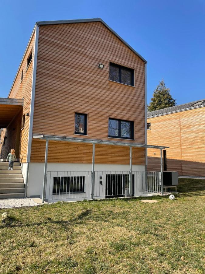 Helle Souterrain Wohnung In Laufnaehe Zum Woerthsee Worthsee Εξωτερικό φωτογραφία